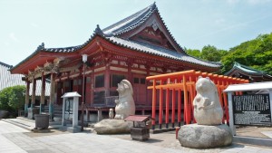 屋島寺の蓑山大明神